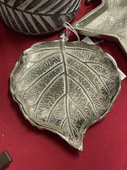 Silver Aluminium Leaf Shaped Dish